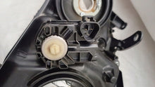 Load image into Gallery viewer, Frontscheinwerfer Toyota Corolla 8117002830 FALSE Scheinwerfer Headlight SCH7863300218qb
