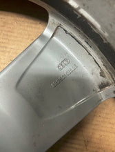 Laden Sie das Bild in den Galerie-Viewer, 1x Alufelge 19 Zoll 8.0" 5x112 27ET Glanz Schwarz 8R0601025BE Audi Q5 Rim Wheel FEL6303403379lv