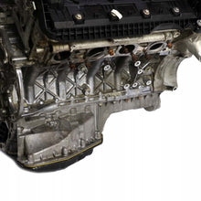 Laden Sie das Bild in den Galerie-Viewer, Motor BMW E60 E65 E63 N62B44A 4.4 159TKm Benzin Engine Unkomplett