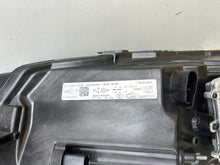 Load image into Gallery viewer, Frontscheinwerfer Skoda Superb III 3V1941016 Rechts Scheinwerfer Headlight