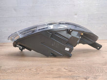 Laden Sie das Bild in den Galerie-Viewer, Frontscheinwerfer Ford Fiesta L1BB-13E015-CE Links Scheinwerfer Headlight SCH2755255827jq