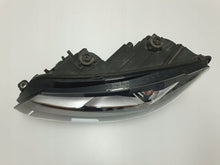 Laden Sie das Bild in den Galerie-Viewer, Frontscheinwerfer VW Touran 1t1 1T1941751H 1T1941753H Xenon Links Headlight