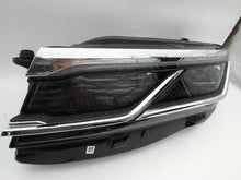 Laden Sie das Bild in den Galerie-Viewer, Frontscheinwerfer VW Touareg 761941081 Ein Stück (Rechts oder Links) Headlight
