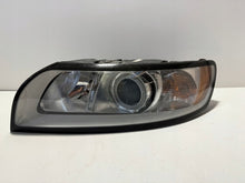 Load image into Gallery viewer, Frontscheinwerfer Volvo S40 31265694 Links Scheinwerfer Headlight SCH5669170522px