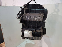 Laden Sie das Bild in den Galerie-Viewer, Motor Audi 1.9 100KM TDI 100PS 74kW 180TKm 2018 Diesel Engine Unkomplett