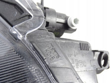 Laden Sie das Bild in den Galerie-Viewer, Frontscheinwerfer Toyota Yaris EUK06 Links Scheinwerfer Headlight SCH5351837389ar