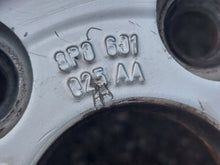 Load image into Gallery viewer, 1x Alufelge 16 Zoll 6.5" 5x112 50ET Glanz Silber 8P0601025AA Audi B6 B7 FEL4032186513zw