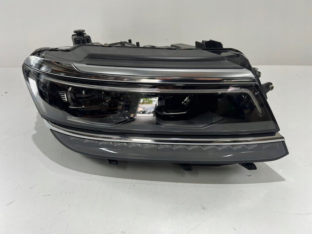 Frontscheinwerfer VW Tiguan 5NB941082B Rechts Scheinwerfer Headlight SCH9842873689nf