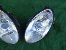 Load image into Gallery viewer, Frontscheinwerfer Mercedes-Benz W251 5DV008290-00 Xenon Rechts oder Links SCH2056376102vi