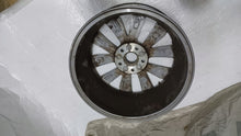 Laden Sie das Bild in den Galerie-Viewer, 1x Alufelge 17 Zoll 7.0" 5x112 2GA601025N VW T-Roc I Rim Wheel FEL9061451767jx