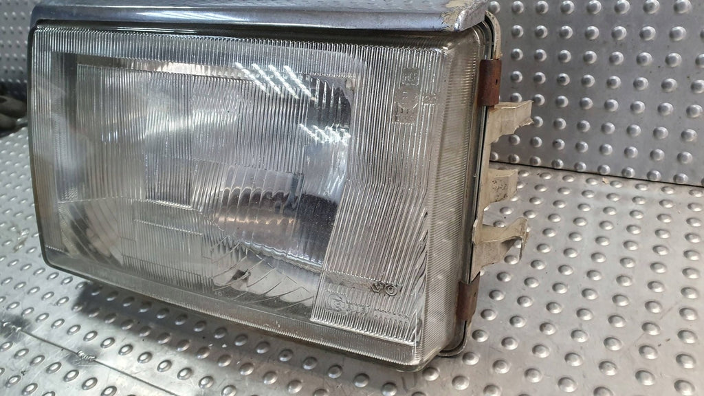 Frontscheinwerfer Volvo 240 AWU15947 Links Scheinwerfer Headlight SCH5419667760xz