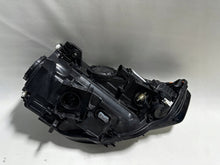 Laden Sie das Bild in den Galerie-Viewer, Frontscheinwerfer Audi A3 8V0941031 Xenon Links Scheinwerfer Headlight