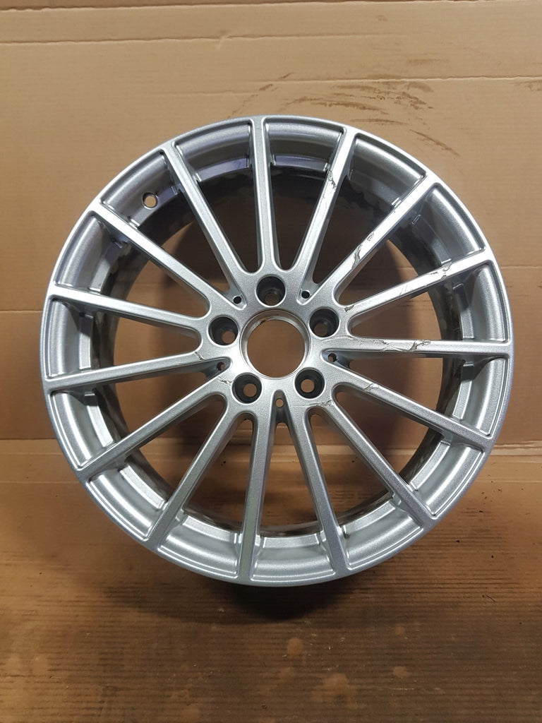 1x Alufelge 18 Zoll 6.5" 5x112 38ET A1564011900 Mercedes-Benz Gla Rim Wheel