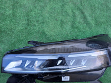 Laden Sie das Bild in den Galerie-Viewer, Frontscheinwerfer Renault Clio 5 260600149R Full LED Links Headlight SCH1939845990qz