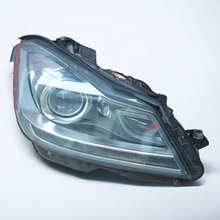 Load image into Gallery viewer, Frontscheinwerfer Mercedes-Benz W204 A2048204439 Xenon Rechts Headlight