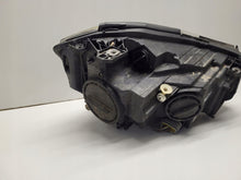 Laden Sie das Bild in den Galerie-Viewer, Frontscheinwerfer Mercedes-Benz W176 A1768203961 Links Scheinwerfer Headlight SCH3504787449pl