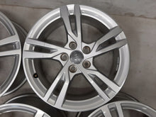 Laden Sie das Bild in den Galerie-Viewer, 4x Alufelge 17 Zoll 6.5" 5x112 43ET Glanz Silber 8V0601025DK Audi Rim Wheel FEL6381213204pz