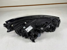 Laden Sie das Bild in den Galerie-Viewer, Frontscheinwerfer BMW 2 Active Tourer U06 5A42247-07 Links Headlight SCH6028536921lv