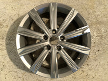 Load image into Gallery viewer, 1x Alufelge 17 Zoll 6.5&quot; 5x112 52ET 5TA601025D VW Touran Rim Wheel