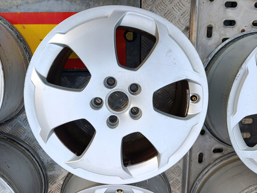 1x Alufelge 17 Zoll 7.5" 5x112 56ET Glanz Silber 8P0601025C Audi A3 Rim Wheel FEL5036485437sd