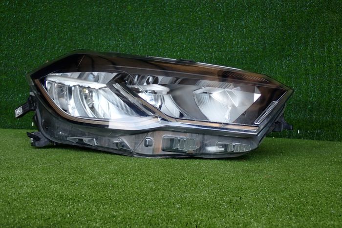 Frontscheinwerfer VW Polo 2G1941006C Rechts Scheinwerfer Headlight SCH7012533821yq