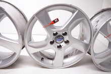Load image into Gallery viewer, 4x Alufelge 17 Zoll 7.0" 5x108 50ET 31200602-SS 31381241-SI Volvo V70 I S60 FEL8709994567fx