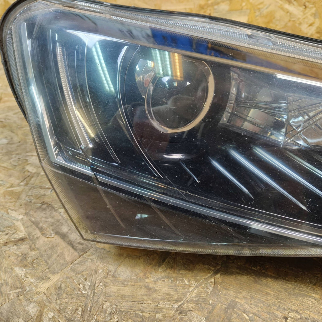 Frontscheinwerfer Skoda Superb 3V1941016A Xenon Rechts Scheinwerfer Headlight SCH1194427321rj
