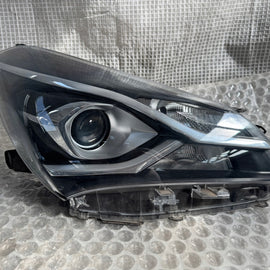 Frontscheinwerfer Toyota Yaris 87081090 Rechts Scheinwerfer Headlight SCH3956351162dx