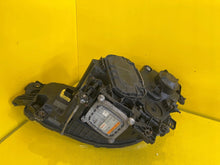 Laden Sie das Bild in den Galerie-Viewer, Frontscheinwerfer Mercedes-Benz A9608200739 Xenon Rechts Scheinwerfer Headlight