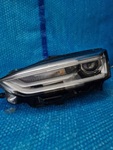 Laden Sie das Bild in den Galerie-Viewer, Frontscheinwerfer Audi A5 8W6941005C Links Scheinwerfer Headlight