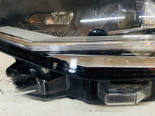 Laden Sie das Bild in den Galerie-Viewer, Frontscheinwerfer VW Golf Sportsvan 517941081 LED Links Scheinwerfer Headlight SCH3194466146db