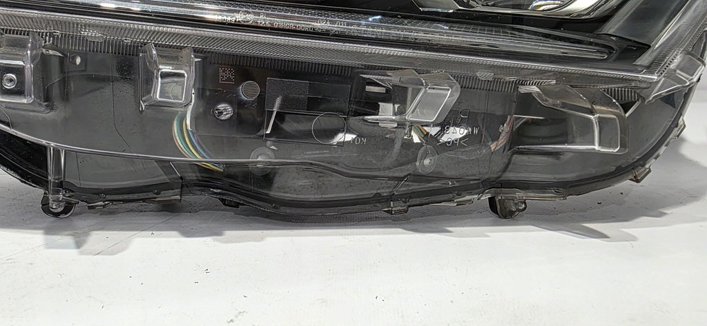 Frontscheinwerfer Toyota V LED Rechts Scheinwerfer Headlight SCH3191161268ks