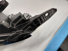 Laden Sie das Bild in den Galerie-Viewer, Frontscheinwerfer Ford Transit Courier R2X613E015AE LED Links Headlight SCH5795341552rl