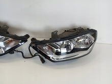 Laden Sie das Bild in den Galerie-Viewer, Frontscheinwerfer Audi A1 82A941004 82A941003 LED Ein Stück (Rechts oder Links) SCH6250071036jr