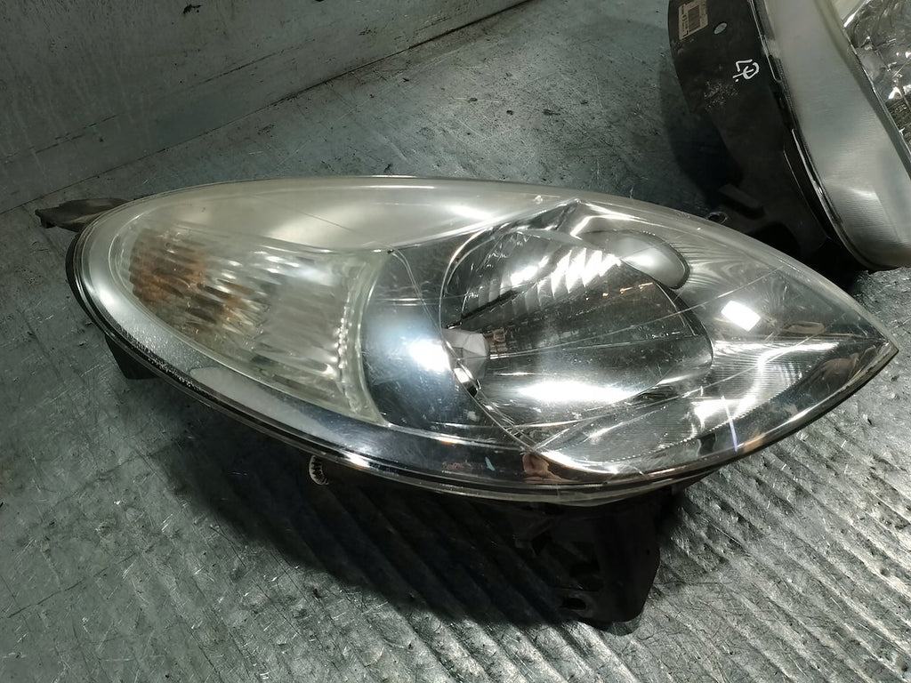 Frontscheinwerfer Citroën Xsara Picasso 9649557480 9649557380 Rechts oder Links