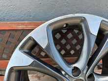 Load image into Gallery viewer, 1x Alufelge 20 Zoll 8.5&quot; 5x120 41ET Glanz Graphit OPO82 Mg Insignia A Rim Wheel