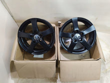 Laden Sie das Bild in den Galerie-Viewer, 4x Alufelge 15 Zoll 6.0" 5x112 Rim Wheel FEL1536525991wy