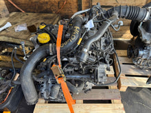 Load image into Gallery viewer, Motor Dacia I H4B400 H4B408 H4B404 0.9 TCE 90PS 66kW 80TKm Benzin Komplett