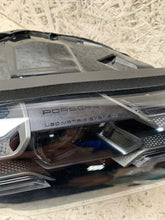 Laden Sie das Bild in den Galerie-Viewer, Frontscheinwerfer Porsche Taycan 9J1941060D LED Rechts Scheinwerfer Headlight SCH8008776779lh