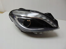 Load image into Gallery viewer, Frontscheinwerfer Mercedes-Benz W246 A2468201661 Xenon Rechts Headlight SCH7577980667ak