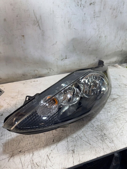 Frontscheinwerfer Ford Fiesta 8A6113W030 Links Scheinwerfer Headlight SCH9376069478sq
