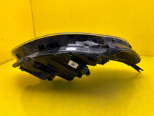 Laden Sie das Bild in den Galerie-Viewer, Frontscheinwerfer Renault Clio I 260605046R LED Links Scheinwerfer Headlight SCH6828215280tj