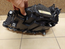 Laden Sie das Bild in den Galerie-Viewer, Frontscheinwerfer BMW 7 F01 F02 7182151 7182152 Xenon Ein Satz Headlight SCH9559361996al