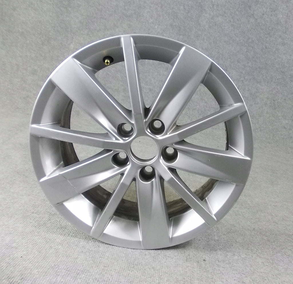 1x Alufelge 15 Zoll 6.0" 5x100 40ET Glanz Silber 6C0601025 VW Polo Rim Wheel