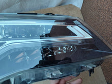 Laden Sie das Bild in den Galerie-Viewer, Frontscheinwerfer Seat Ateca 576941008B 1420014201 Full LED Rechts Headlight