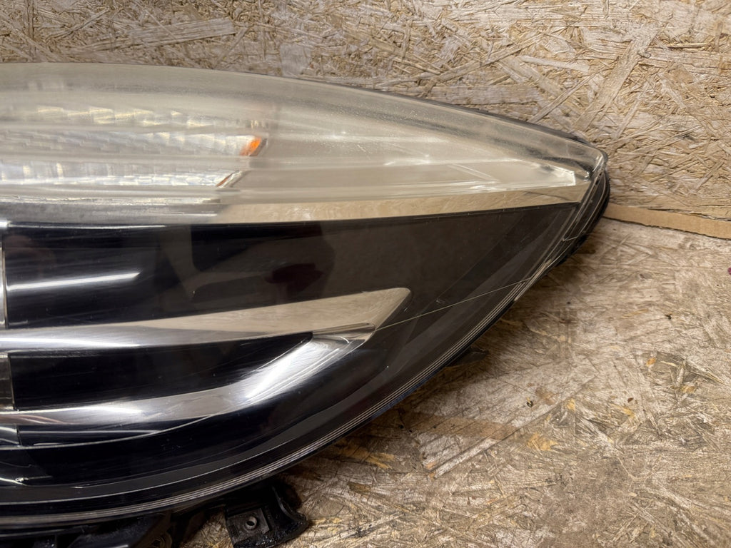 Frontscheinwerfer Renault Scenic 89906003 Ein Satz Scheinwerfer Headlight SCH5303145727lt