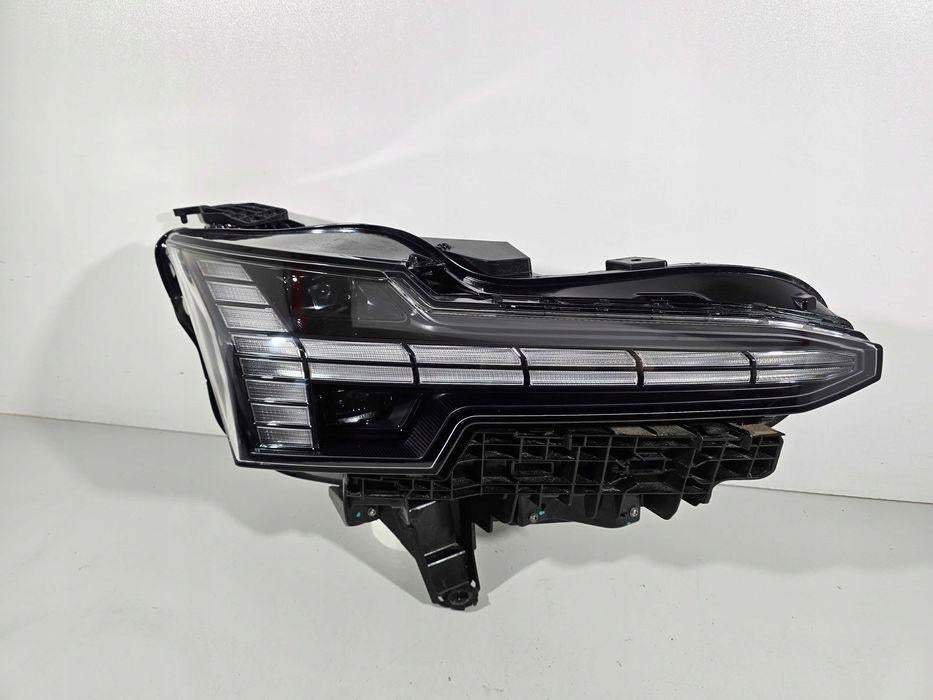 Frontscheinwerfer Volvo 103419012948 Rechts Scheinwerfer Headlight SCH1888364000jr