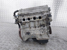 Laden Sie das Bild in den Galerie-Viewer, Motor Toyota Corolla Verso 1ZZ 1.8 VVTI 169TKm Benzin Engine Unkomplett MOT8895958784fw