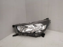 Laden Sie das Bild in den Galerie-Viewer, Frontscheinwerfer Toyota Hilux VIII 81150-0KK60 Links Scheinwerfer Headlight SCH5871527948my