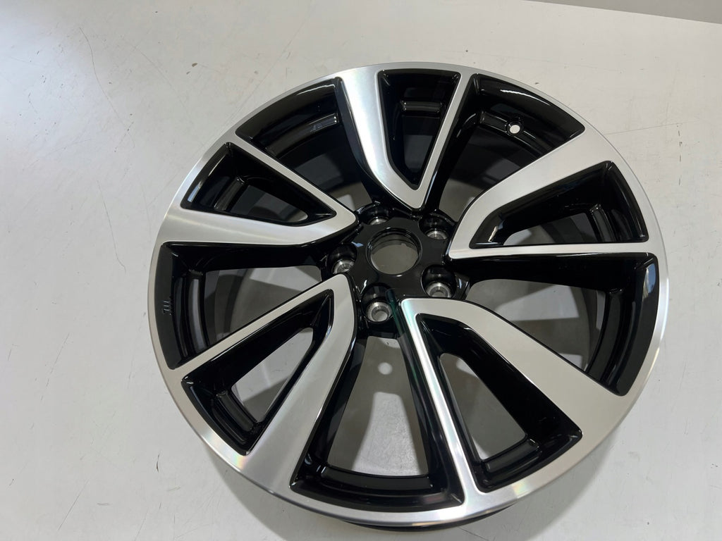 1x Alufelge 19 Zoll 7.0" 5x114.3 Nissan Qashqai Rim Wheel FEL9575724351bk